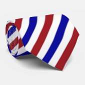Rote weiße Muster-Krawatte des blauen Streifens Krawatte (Gerollt)