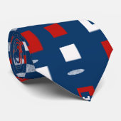 Rote, weiße u. blaue Krawatte (Gerollt)