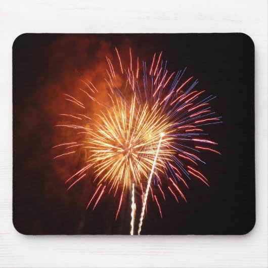 Rote, weiße und blaue Feuerwerke I Patriotic Mousepad (Vorne)