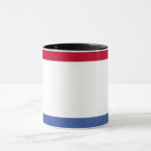 Rote, weiße und blaue Tasse (Zentrum)