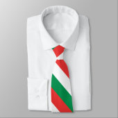 Rote, weiße und grüne Krawatte (Gebunden)