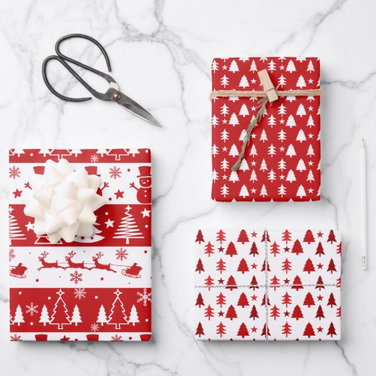 Rote, weiße Urlaubsbäume, Schlitten und Snowmen Geschenkpapier Set (Vorderseite)