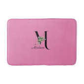 Rote Wildblumen in Aquarellfarbe, Monogramm pink Badematte (Vorderseite)