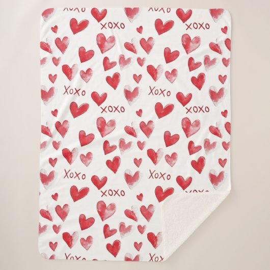 Rote XOXO-Herzen Sherpadecke (Vorderseite)