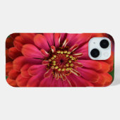 Rote Zinnie - florale iPhone 15 Hülle (Rückseite (Horizontal))