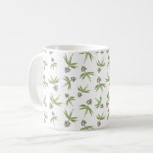 Rote Zweige in Creme einsetzen - nahtloses Muster. Kaffeetasse (Vorderseite Links)