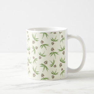 Rote Zweige in Creme einsetzen - nahtloses Muster. Kaffeetasse