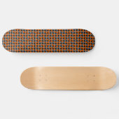Rotende Kreise - Orange und Grau auf schwarz Skateboard (Horizontal)