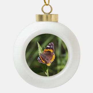 Roter Admiral Keramik Kugel-Ornament