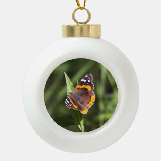 Roter Admiral Keramik Kugel-Ornament (Vorderseite)