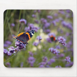 Roter Admirals-Schmetterling Mousepad
