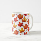 Roter Ahorn Verlasst Muster. Fall Pattern Kaffeetasse (VorderseiteRechts)