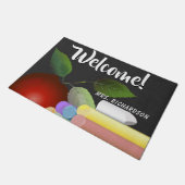 Roter Apfel und Chalk | Lehrer Fußmatte (Schrägansicht)