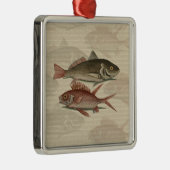 Roter Barsch Fischermann Kunst Silbernes Ornament (Rechts)