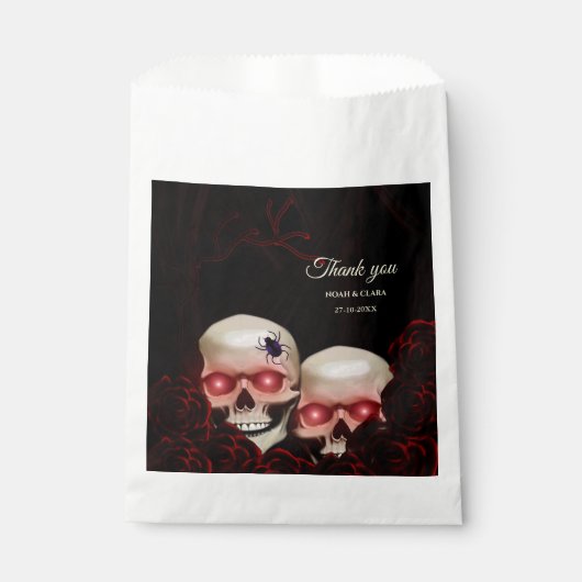 Roter Beängstigender blumiger, dunkelmoody, gotisc Geschenktütchen (Vorderseite)