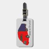 Roter blauer LKW behalten auf Truckin Gepäckanhänger (Vorderseite vertikal)