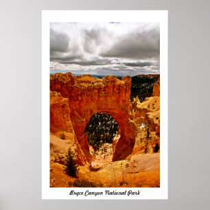 ROTER BOGEN IM BRYCE SCHLUCHT-NATIONALPARK POSTER
