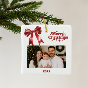 Roter Bogen Weißes Weihnachtsgebäck Foto Keramikornament