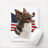 Roter Border-Colliekopf mit Flagge mousepad (Mit Mouse)