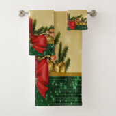 Roter Bow, Kerze, Kiefernbäume, Schneeflocken Badhandtuch Set (Insitu)