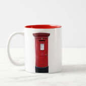 Roter britischer Postenkasten Zweifarbige Tasse (Links)