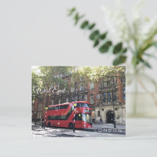 Roter Bus in LONDON West End Kensington Fotografie Postkarte (Stehend Vorderseite)
