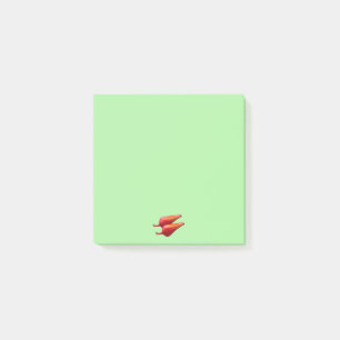 Roter Chili Paprikaschoten Grüne Notizblöcke Post-it Klebezettel