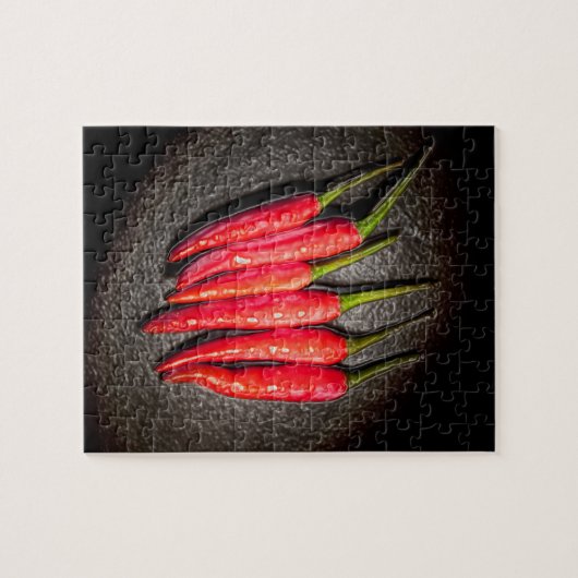 Roter Chili Paprikaschoten Puzzle/Jigsaw mit Tin Puzzle (Horizontal)