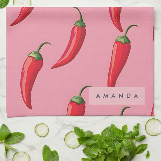 Roter Chili Pepper-Muster auf rosa Hintergrund Geschirrtuch (Gefaltet)