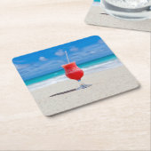 Roter Cocktail am Foto Rechteckiger Pappuntersetzer (angewinkelt)