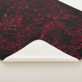 Roter, dicker Schwamm auf dunkelrotem Hintergrund Sherpadecke (3/4)