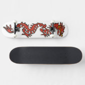 Roter Drachendeck Skateboard (Horizontal)