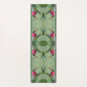 Roter Dragonfly auf Dogwood Frucht Abstrakt Yogamatte (Rückseite)