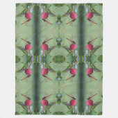 Roter Dragonfly auf Dogwood Frucht Fleecedecke (Vorderseite)