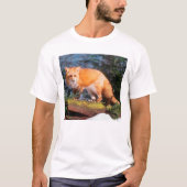Roter Fox auf einem log T-Shirt (Vorderseite)