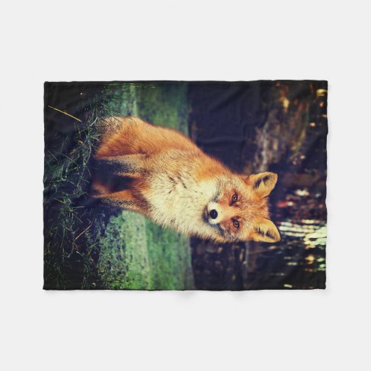Roter Fox in einem Wald Fleecedecke (Vorderseite (Horizontal))