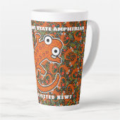 Roter Gepunkteter Newt auf dem Waldboden Milchtasse (Rechte Ecke)