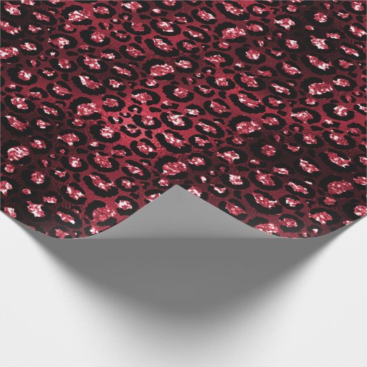 Roter Glitzer Glam Leopard Spots Muster Geschenkpapier (Ecke)