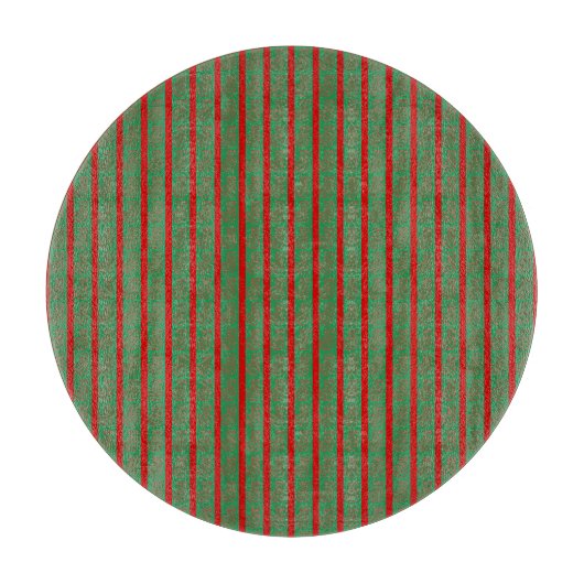 Roter grüner Weihnachtsstrumpf auf Grün Schneidebrett (Vorderseite)
