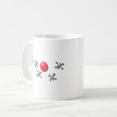 Roter Gummiball und Jacke Kaffeetasse (Vorderseite Links)
