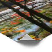 Roter Herbst-Foliage-Marsh-Orton-Effekt Poster (Ecke)