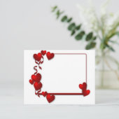 roter Herzrahmen - individuell anpassbar Postkarte (Stehend Vorderseite)