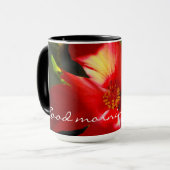 Roter Hibiskus Blume bei Sonnenlicht Tasse (Vorderseite Links)