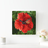 Roter Hibiskus Quadratische Wanduhr (Zuhause)