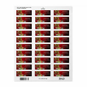 Roter Hintergrund mit dekorativem Weihnachtsbaum (Vorne)