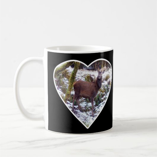 Roter Hirschstag in der Schnee-Tasse Kaffeetasse (Links)