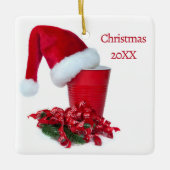Roter Holiday-Party-Cup Keramikornament (Vorderseite)