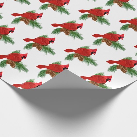 roter Kardinal auf Kiefer Geschenkpapier (Ecke)