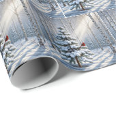Roter Kardinal auf schneebedecktem Pinienwald Geschenkpapier (Rolleneckpunkt)
