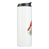 Roter Kardinal Bird auf Pine Tree Thermosbecher (Nach links gedreht)